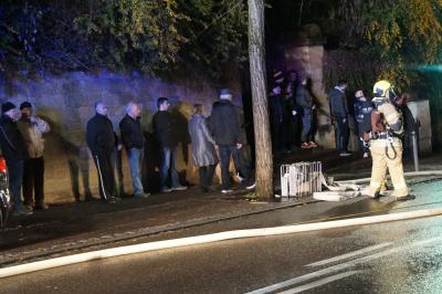Rutesheim: Brand in Mehrfamilienhaus fordert zwei Verletzte